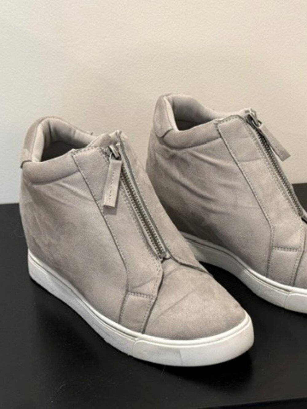 Wedge hi-top sneaker - grey faux suede with zip front - size 9